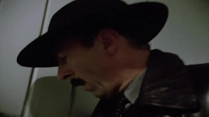 Кадры из сериала Пуаро Агаты Кристи (1989)